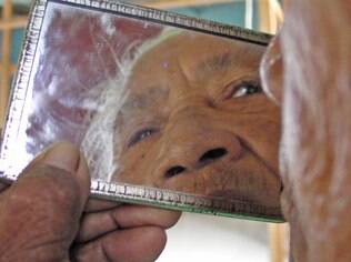Depois de 10 anos no escuro, Inocência volta a se olhar no espelho
