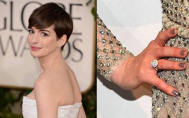 O anel de Anne Hathaway é mais que especial. Além de caro e com um diamante bem grande, ele foi desenhado pelo noivo Adam Shulman
