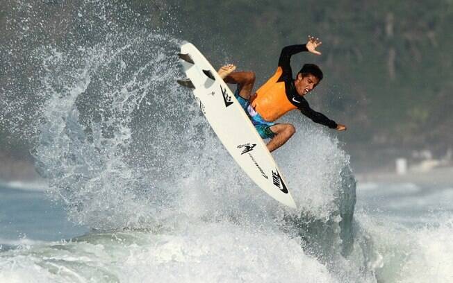 Pelados No Surf Naked In The Surf O Surfista Filipe Toledo Campe O