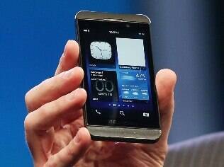 BlackBerry Z10 tem tela de 4,2 polegadas