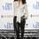 Para quem gosta de uma calça saruel e está cansada daquele tecido molenga, faça como a cantora Kelly Rowland e renove o modelito. Pode ser perigoso para as mais cheinhas. Foto: Getty Images