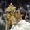 Roger Federer beija seu sétimo troféu de Wimbledon. Foi o 17º Grand Slam conquistado pelo suíço. Foto: EFE