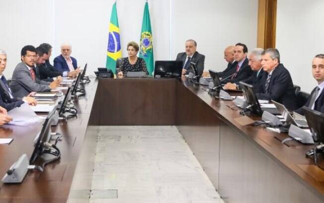 Dilma participa de reunião do Conselho Deliberativo do Programa Bem Mais Simples Brasil 