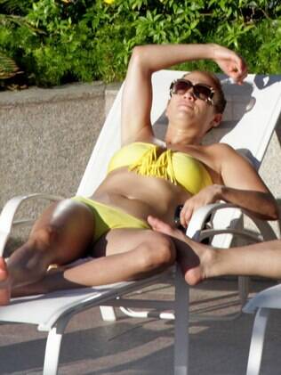 Jennifer Lopez: relax horas antes de show em Fortaleza