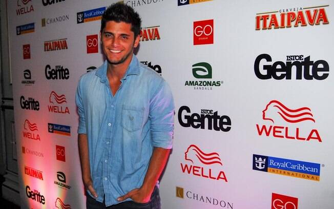 Bruno Gissoni eleito um dos homens mais sexy de 2012