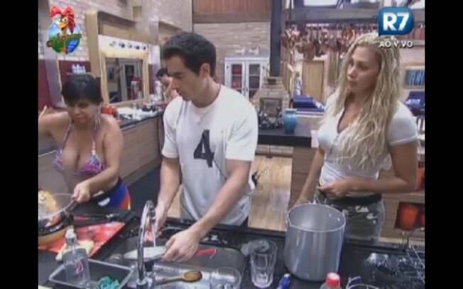 Gretchen na cozinha