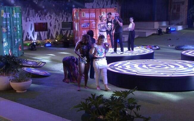 Maria Claudia desiste e grupo é eliminado
