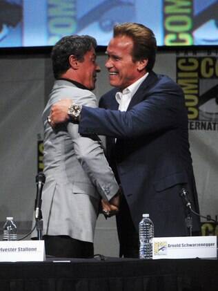 Sylvester Stallone e Arnold Schwarzenegger durante o Comic Con 2012: