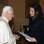 A rainha Rania, da Jordânia, foi ao Vaticano em 2007 e teve encontro privado com o papa Bento 16. Foto: Getty Images
