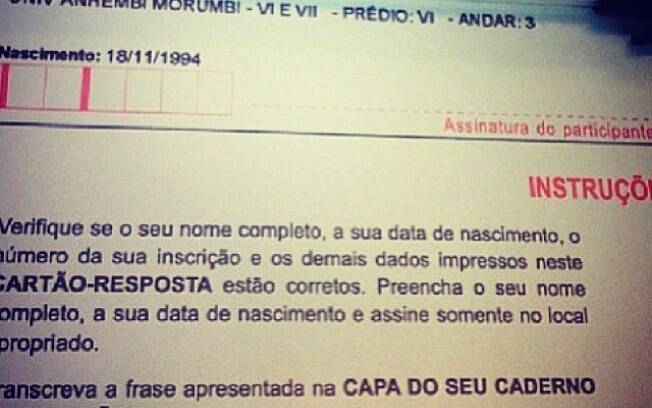 Candidatos do Enem 2013 postaram trechos da prova e gabarito nas redes sociais neste sábado