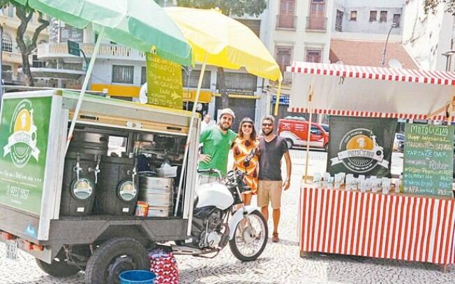 Para entrar no mercado, o técnico cervejeiro Leopoldo criou a MotoCerva e fatura em eventos do Rio