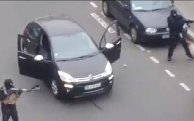 Ataque a sede de revista em Paris deixa ao menos 12 mortos. Veja imagens
. Foto: AP