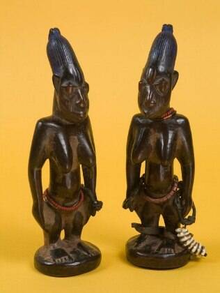 Estátuas de Ibeji da Nigéria do início do século XX