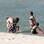 Giovanna Antonelli exibe boa forma em dia de praia com a família. Foto: Photo Rio News