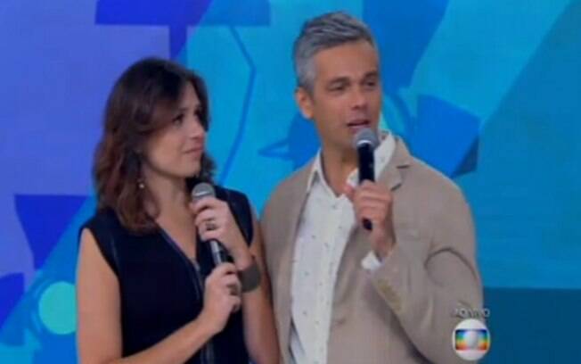 Ela e Otaviano Costa cantam na despedida