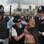Polícia de Londres tenta impedir o protesto. Foto: AFP