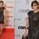 Deborah Secco arrasou no look sensual e, ao mesmo tempo, sofisticado. O jogo de transparência do modelito preto ficou lindo na atriz. Assim como a sandália altíssima. Foto: AgNews