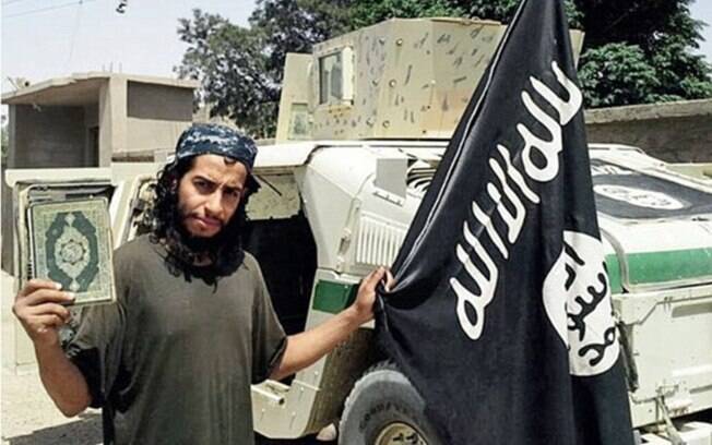 O terrorista belga Abdelhamid Abaaoud, apontado como mandante dos ataques em Paris 