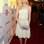 Kate Bosworth é outra adepta das cores de sorvete. Aqui, com amarelo bem clarinho . Foto: Getty Images