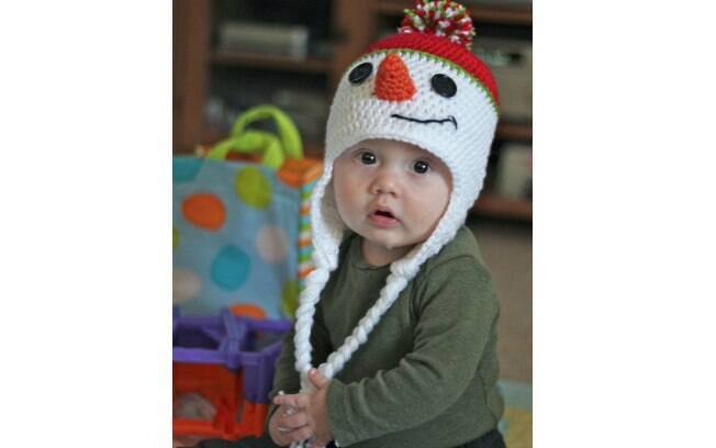 O bebê pode usar uma touca de boneco de neve. Foto: Pinterest/Courtney May