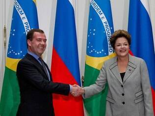 Na Rússia, Dilma espera superar impasse sobre carne brasileira