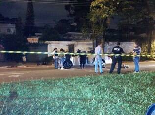 A polícia permanecia no local do tiroteio, próximo ao Jóquei de São Paulo, no início da noite desta terça-feira (17)
