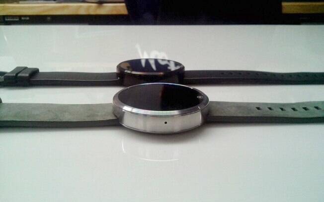 Moto 360 é relógio inteligente da Motorola