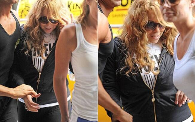 Em julho de 2012, dois meses depois do nascimento dos gêmeos Moroccan e Monroe, Mariah Carey foi vista pela primeira vez em público