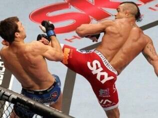 Belford vence Rockhold por nocaute