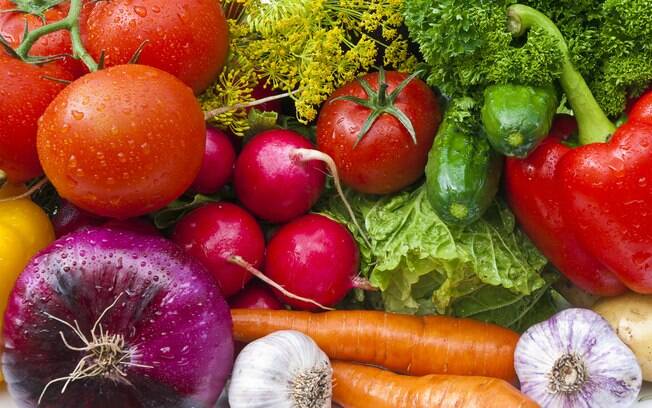 9. Verduras: São ótimas fontes de fibras, vitaminas e minerais, que também atuam no processo de eliminação de toxinas pelo organismo. Foto: Thinkstock/Getty Images