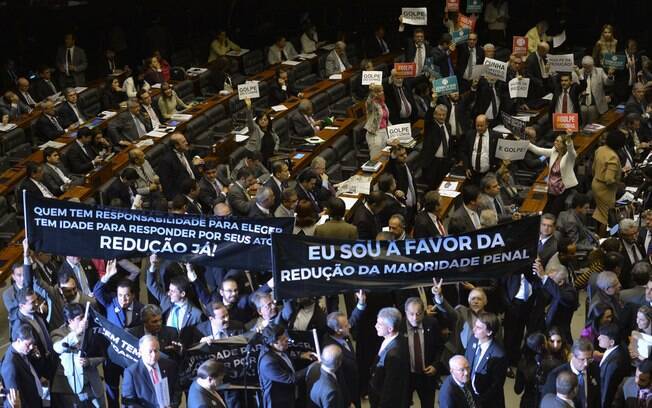 O texto precisará ainda passar por nova votação na Câmara antes de seguir para o Senado, onde também precisará passar por duas votações. Foto: Fabio Rodrigues Pozzebom/Agência Brasil