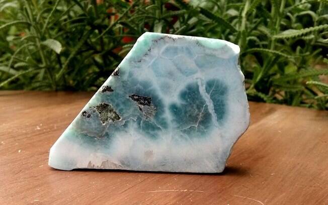 Larimar em chapa: perfeita para deixar na mesa do escritório ou quarto