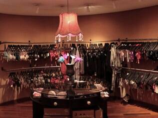 Chá de lingerie: noiva pode fazer em casa ou em uma loja especializada. Espaço da Constantine