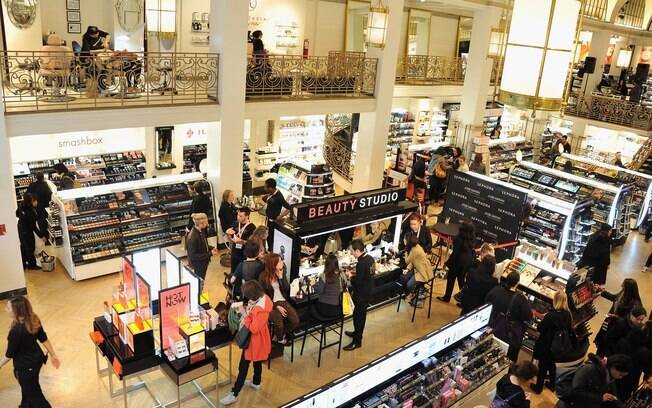 Visão panorâmica da loja Sephora em Nova York