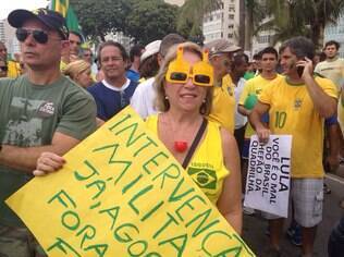 Participante do protesto de 15/3, no Rio
