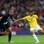 Cristiane tenta fugira da marcação e chutar, mas não consegue marcar para o Brasil. Foto: Getty Images