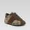 Sapato (US$ 185), Gucci (www.bergdorfgoodman.com). Foto: Divulgação