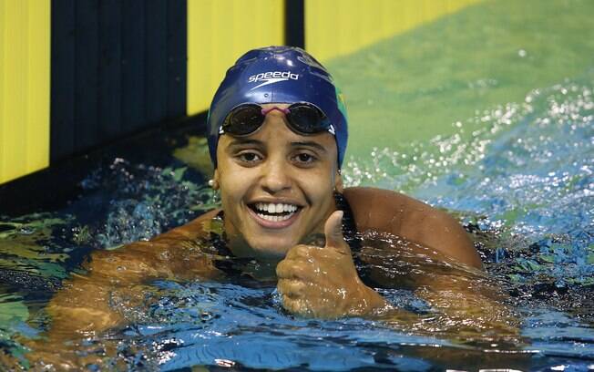 Etiene Medeiros faz prova histórica nos 100m costas, com recordes e ouro inédito para a natação brasileira. Foto: Satiro Sodré/Divulgação CBDA