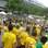 Em, clima de festa, torcedores chegam ao Maracanã vestindo camisas amarelas, antes da final entre Brasil e Espanha. Foto: Bruno Winckler/iG