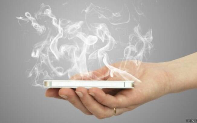 Seu smartphone solta fumaça%3F Isso pode ocorrer por vários motivos