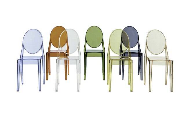 Clássico do designer Phillipe Starck, cadeira “Victoria Ghost” está com promoção de 47% e passa de R$ 1.873 para R$ 979