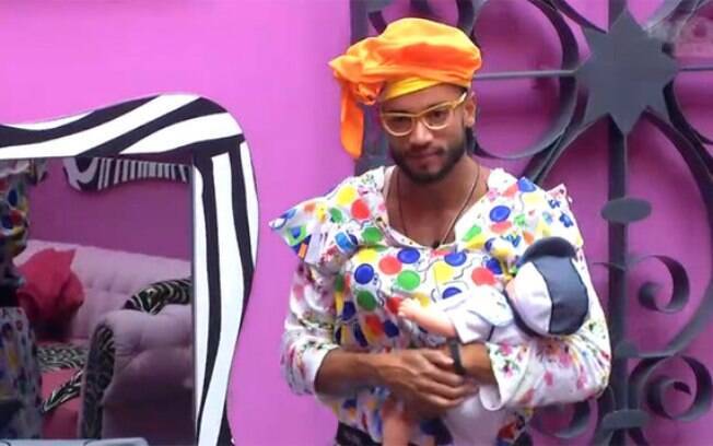Vanessa e Valter cumprem o Castigo do Monstro
