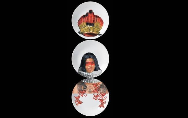 Pratos com estampa indígena da artista Sônia Menna Barreto em conjunto com Graghi Design (Paralela Gift)