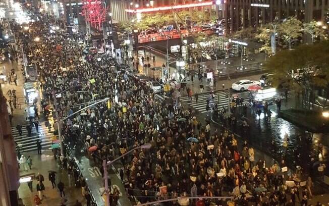 Resultado de imagem para fotos de manifestações em nova york contra trump