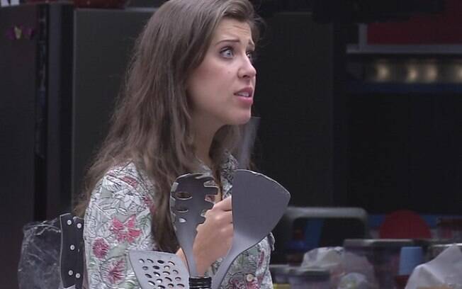 Andressa conversou com as sisters na cozinha