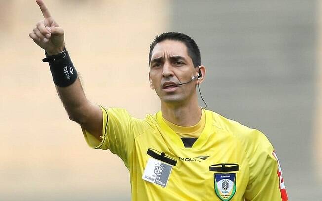 Flávio Rodrigues Guerra se envolveu em polêmicas recentes Flávio Rodrigues Guerra se envolveu em polêmicas recentes