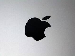 Apple deve lançar relógio inteligente neste ano