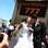 Casal se beija logo após se casar em Las Vegas em 7 de julho de 2007. As capelas da cidade ficaram lotadas por causa da data (7/7/7), considerada auspiciosa. Foto: Rick Gershon/Getty Images