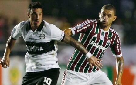 Flu empata com Olimpia, e Abel vê resultado injusto