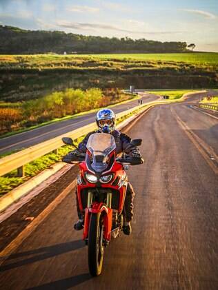 Viajar de moto também exige uma série de cuidados para evitar problemas nas viagens